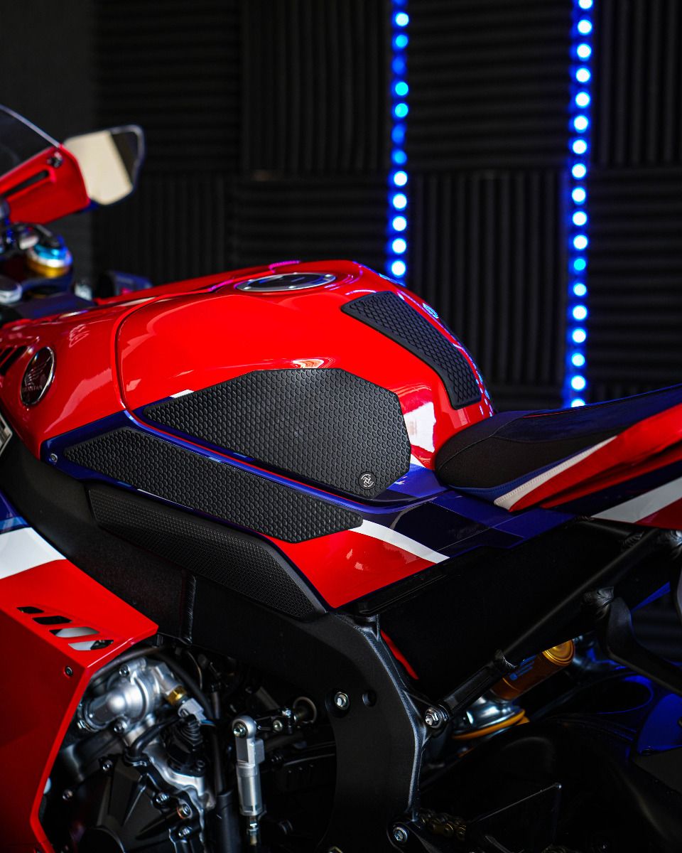TechSpec Tank Grip Pads for the Honda CBR1000RR-R / SP (2020+) TechSpec Tank Grip Pads for the Honda CBR1000RR-R / SP (2020+)
